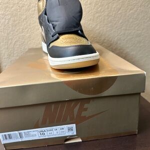 Jordan 1 Retro High OG Black and Gold
